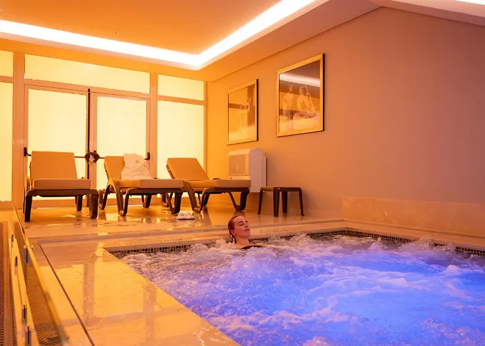 Gale Collection Hotell 4*